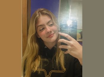 Roomgo BR - Ana Clara Venturi - 18 - Vitória