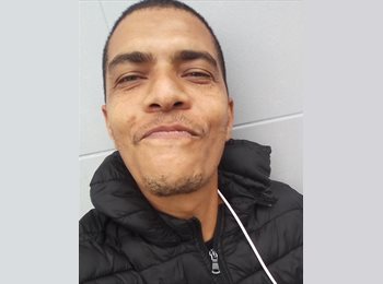 Roomgo BR - Elder Oliveira  - 41 - Liberdade