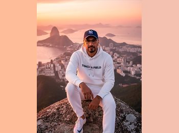 Roomgo BR - Elerson  - 45 - Tijuca