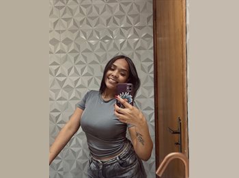 Roomgo BR - Hillary Sousa - 18 - Santa Cecilia