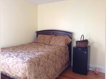 Roomgo CA - ROOM AVAILABLE -Broadview & Danforth Furnished Room for Rent, Toronto - $790 pcm