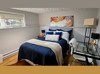 Roomgo CA -  Sapphire Room – Elegant & Cozy Retreat, Canada - $950 pcm