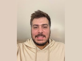 Roomgo CA - Gerald - 40 - Burnaby