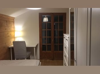 Roomgo CH - Chambre meublée dans chalet., Nyon - 540 CHF / Mois