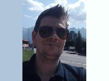 Roomgo CH - Julien  - 41 - Vevey