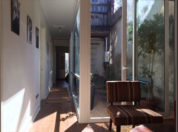 CompartoDepto CL - HABITACION AMOBLADA, METRO LOS HEROES, Santiago - CH$240.000 por mes