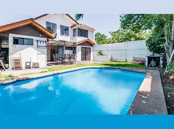 CompartoDepto CL - Habitaciones para estudiantes – Metro Los Dominicos, Las Condes, La Reina - CH$470.000 por mes