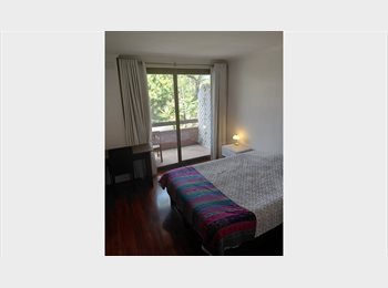 CompartoDepto CL - ARRIENDO AMPLIAS PIEZAS EN SECTOR RESIDENCIAL VITACURA, Vitacura - CH$400.000 por mes