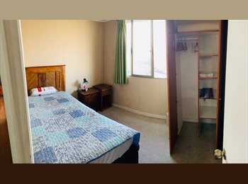 CompartoDepto CL - Comparto Dpto a pasos de Hospital Clínico de la Universidad de Chile, Independencia - CH$215.000 por mes