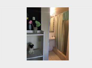 CompartoDepto CL - Linda Habitación con baño, Vitacura - CH$450.000 por mes