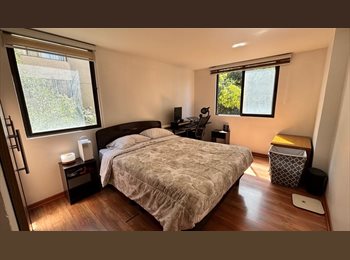CompartoDepto CL - Arriendo gran habitación Metro manquehue 450 mil/mes desde diciembre 2025, Vitacura - CH$450.000 por mes
