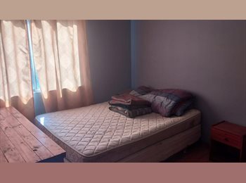 CompartoDepto CL - arriendo pieza pareja o individual, Santiago - CH$330.000 por mes