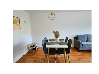 CompartoDepto CL - Habitación con baño privado en el corazón de Valparaíso, Valparaíso - CH$300.000 por mes