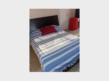 CompartoDepto CL - Arriendo habotacion amplia, La Reina - CH$450.000 por mes