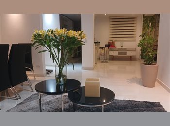 CompartoApto CO - HABITACION AMPLIA DISPONIBLE, Bogotá - COP$ 1.400.000 por mes
