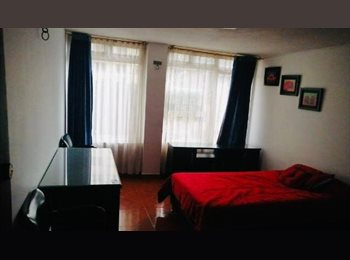 CompartoApto CO - Cerca Universidad Rosario, Andes, Exterado, Amoblada con servicios, Bogotá - COP$ 920.000 por mes