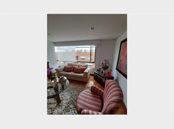 CompartoApto CO - HABITACION EN BELMIRA CON BAÑO PRIVADO PARA MUJER ESTUDIANTE, Bogotá - COP$ 900.000 por mes