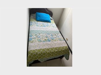 CompartoApto CO - Habitación pequeña en alquiler, cerca de universidades, transporte y zonas comerciales, Medellín - COP$ 600.000 por mes