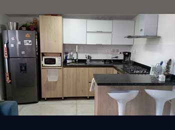 CompartoApto CO - habitación 600.000 COP, Envigado - COP$ 650.000 por mes