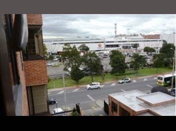 CompartoApto CO - ZONA VIP EN SANTA BÁRBARA ARRIENDO LA HABITACIÓN PRINCIPAL DEL APARTAMENTO; ES CON EL BAÑO PRIVADO, Bogotá - COP$ 1.400.000 por mes