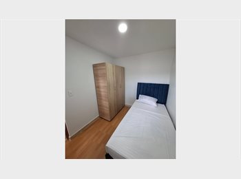 CompartoApto CO - Alquilo habitación amoblada barrio la américa, Medellín - COP$ 850.000 por mes