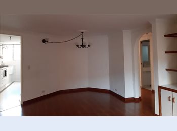 CompartoApto CO - Arriendo habitación con clóset. Sin amoblar. Con baño y ducha. Independiente. Sólo a una mujer. Que , Bogotá - COP$ 1.500.000 por mes