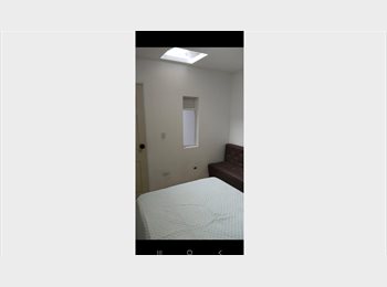 CompartoApto CO - Co-living: Habitación Amoblada con Cocina, Laundry y Co-working – cerca a Bulevar Niza, Bogotá - COP$ 950.000 por mes