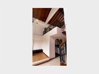 CompartoApto CO - ✨ Habitación Principal con Baño Privado – Frente a CC Los Molinos | Pet & Weed Friendly ✨, Medellín - COP$ 1.200.000 por mes