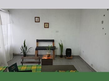 CompartoApto CO - se alquila habitacion, Bello - COP$ 600.000 por mes