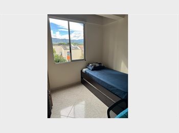 CompartoApto CO - Habitación en Envigado cerca al Manuel Uribe Angel. Para MUJER con closet, escritorio abatible y sil, Envigado - COP$ 680.000 por mes