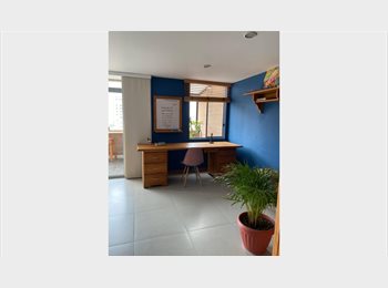 CompartoApto CO - ¡Se arrienda habitación en ESPÉCTACULAR apartamento!, Medellín - COP$ 1.475.000 por mes