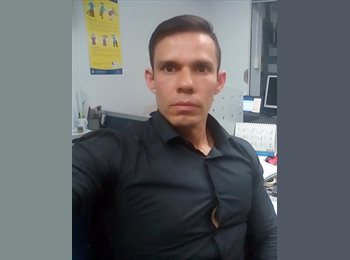 CompartoApto CO - OSCAR EDUARDO - 48 - Bogotá