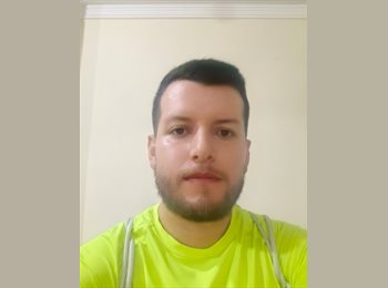 CompartoApto CO - Alejandro - 33 - Santa Marta