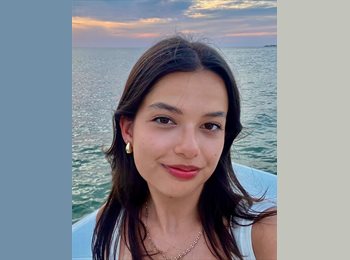 CompartoApto CO - Valeria - 18 - Bucaramanga