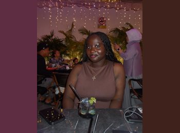 CompartoApto CO - Anne Cisse - 19 - Medellín