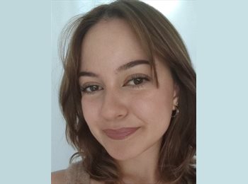 CompartoApto CO - Jineth  - 21 - Bogotá