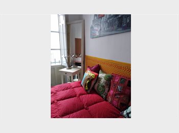 Roomgo ES - LUmINoSa     HabiTaciON    en piso  Grande., Granada - 320 € por mes