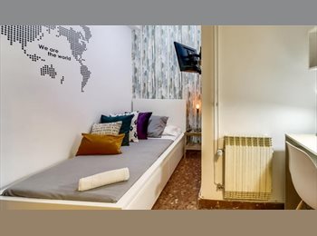 Roomgo ES - RH3-R14 ¡Habitación en el centro de Barcelona con servicio de limpieza en las zonas comunes!, Eixample - 750 € por mes