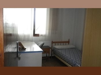 Roomgo ES - habit a 8 min de la UJI, Castellón de la Plana - 190 € por mes