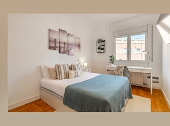 Roomgo ES - TORONTO’S ROOM: BRIGHT PENTHOUSE, Sarrià-Sant Gervasi - 790 € por mes