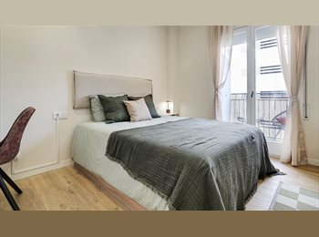 Roomgo ES - GINEBRA: PRIVATE BALCONY ROOM, Ciutat Vella - 890 € por mes