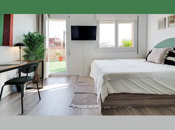 Roomgo ES - CHICAGO: AMAZING PRIVATE TERRACE, Nou Barris - 695 € por mes