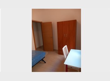 Roomgo ES - Habitación individual en Retiro/Atocha/Jerónimos, Retiro - 650 € por mes