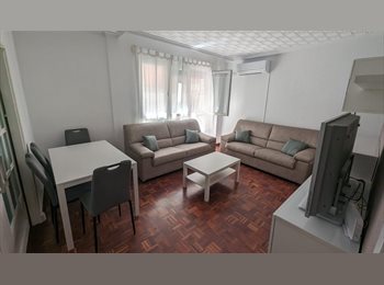 Roomgo ES - Habitación en piso Murcia centro, Murcia - 280 € por mes