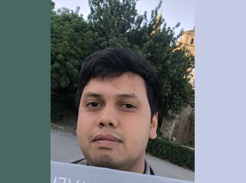 Roomgo ES - Luis Landaeta - 31 - Barcelona