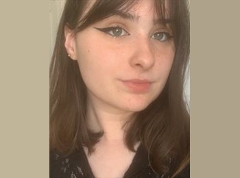 Roomgo ES - Lisa - 19 - Moncloa