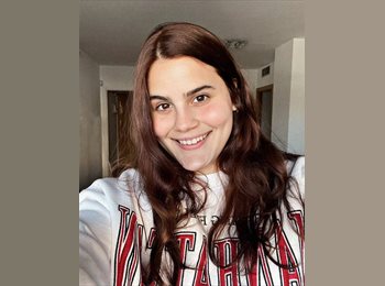 Roomgo ES - Francesca  - 24 - Madrid