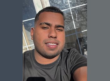 Roomgo ES - Ronald - 26 - Madrid