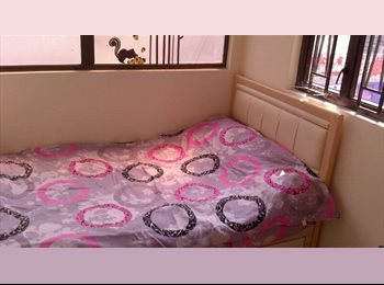 Roomgo HK - Flat share in Yau Ma Tei with Rooftop, Yau Ma Tei - HKD5,500 pcm