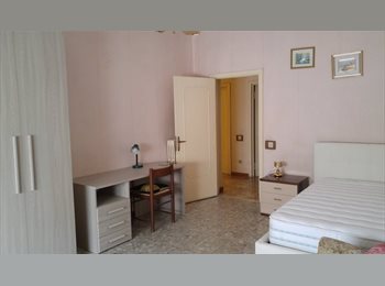Roomgo IT - Affitto camere a studenti e lavoratrici in zona Montespaccato, Aurelio-Boccea - 300 € al mese